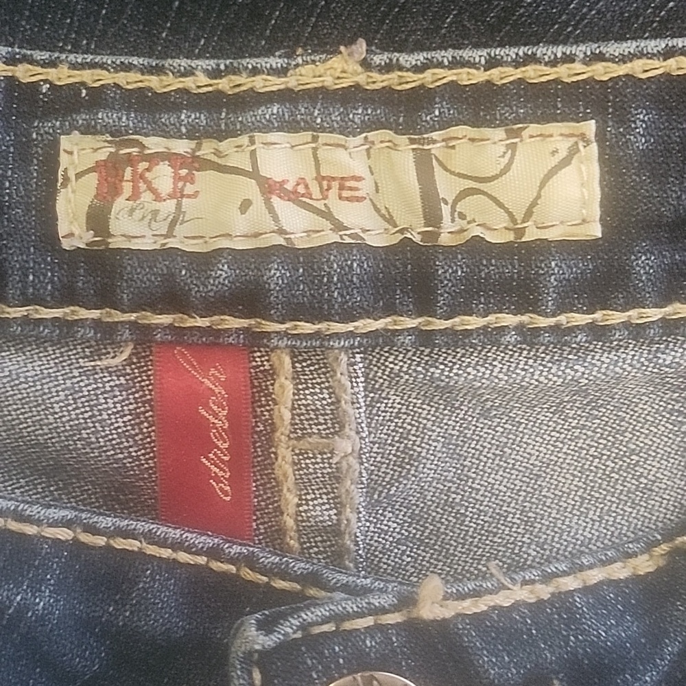 BKE Kate Boot Cut Jeans Size 28x31 EUC - Picture 8 of 15